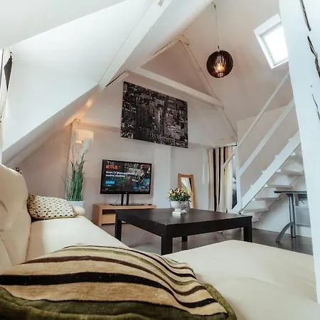 Apartment New人vintage Loft Prime Maisonette人4min Zum Bhf Kornwestheim